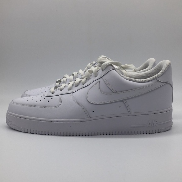 Nike Men's Air Force 1 Low '07 Triple White Casual Sneaker CW2288-111 USED Sz 7 - Picture 3 of 11